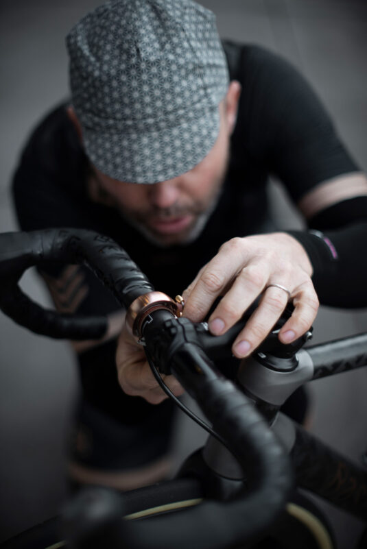 Дзвінок Knog Oi Luxe Small Matte Black