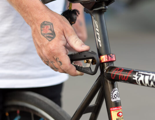 Мультитул Knog Fang