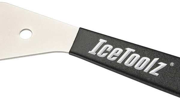 Ключ Ice Toolz 4724 конусный с рукояткой 24mm