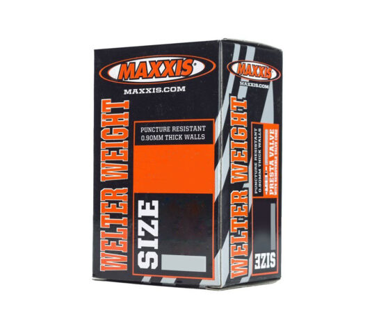 Камера 700X23/32C Maxxis Welter Weight, FV 60mm, в коробке