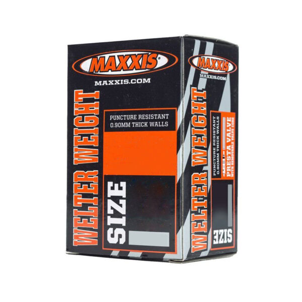 Камера 700X23/32C Maxxis Welter Weight, FV 60mm, в коробке