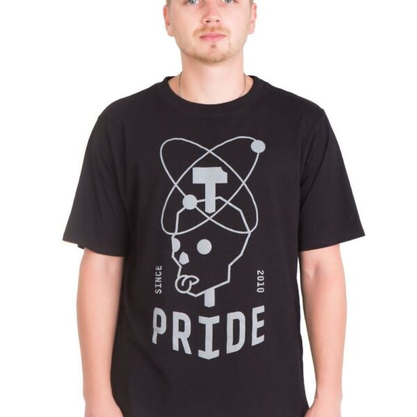 Футболка Pride ЧЕРЕП черная