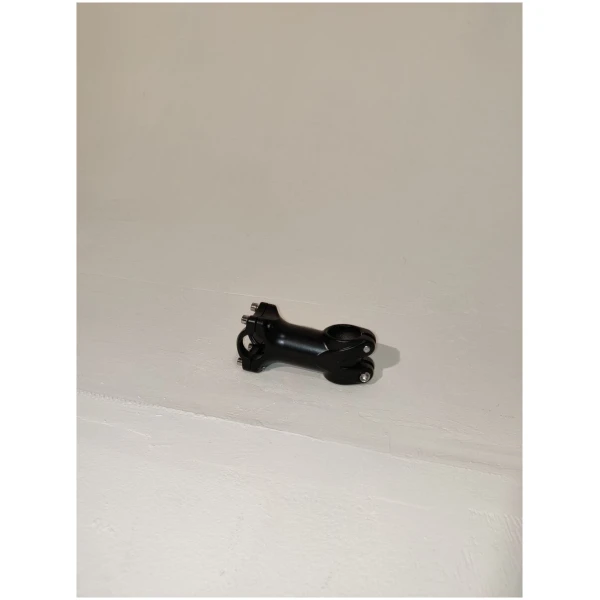 Вынос руля AL 1-1/8" д.25,4мм, длина 80 mm 6° черн. YL-121
