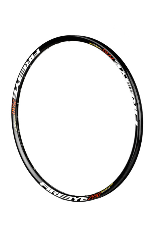Обід FireEye Excelerant 2930 29" 32 отвори під чорний диск
