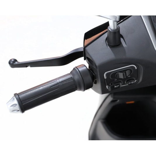 Электроскутер Maxxter NOVA
