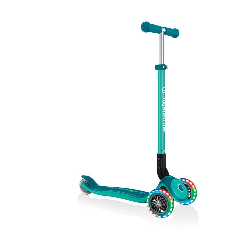 samokat-globber-primo-foldable-plus-lights-kolesa-z-pidsvitkoyu-do-50kg-3-zelenij-439-107-1000x-ab71