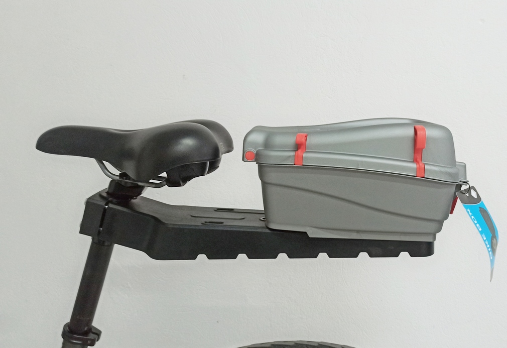 Багажник Bike Box на подседельную трубку, для контейнера, черный (BBC135) 1 Багажник Bike Box на подседельную трубку, для контейнера, черный (BBC135)