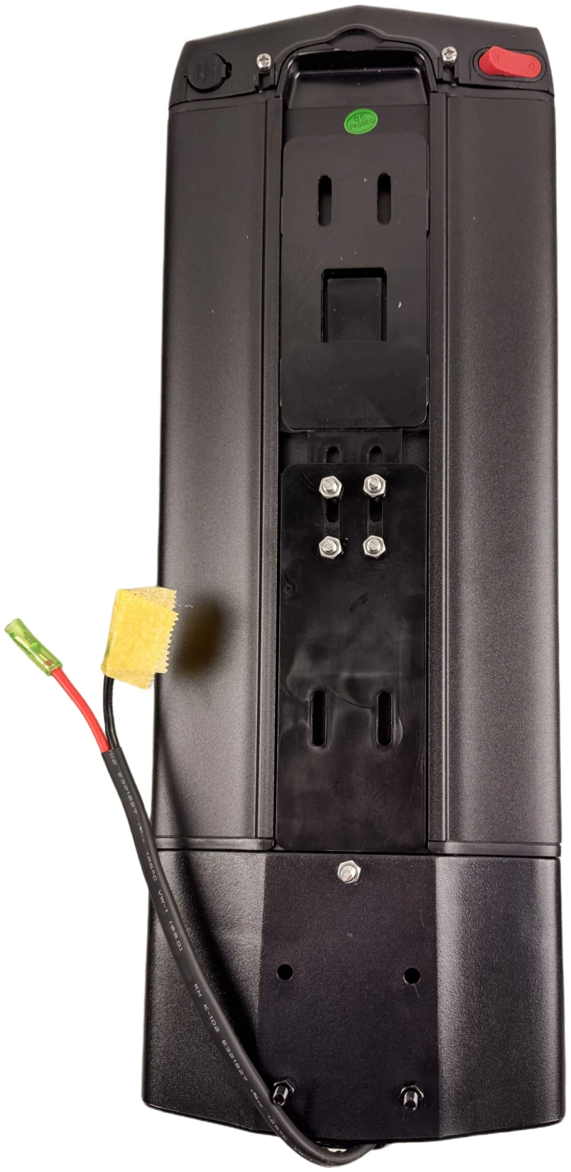 batareya-v-kejse-e-titan-48v13ah-s-bagazhnikom-zaryadnoe-ustrojstvo-stop-signal-48v13ah1-3
